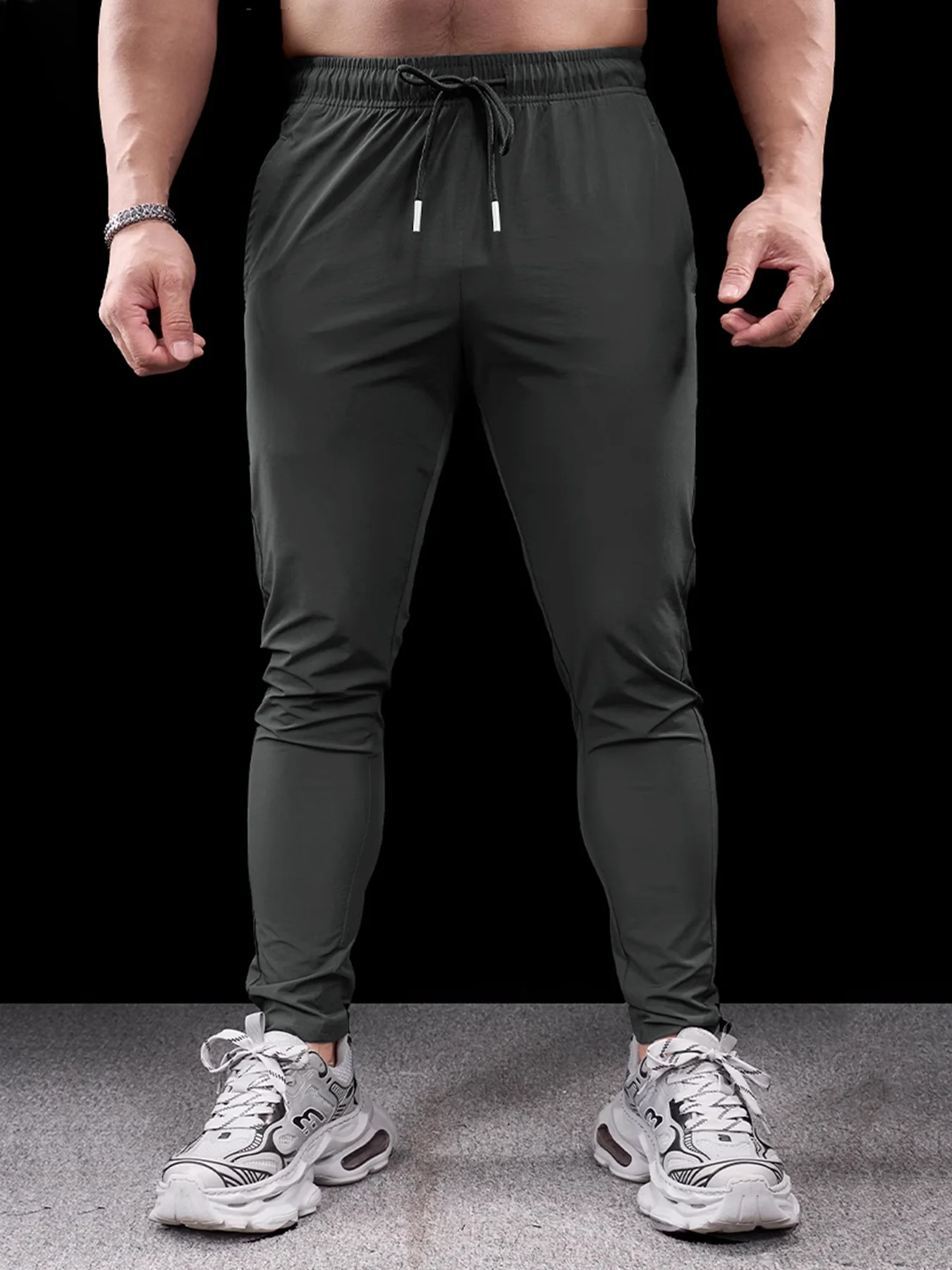 ChillLux Quick-Dry Cropped Jogger - Image 7