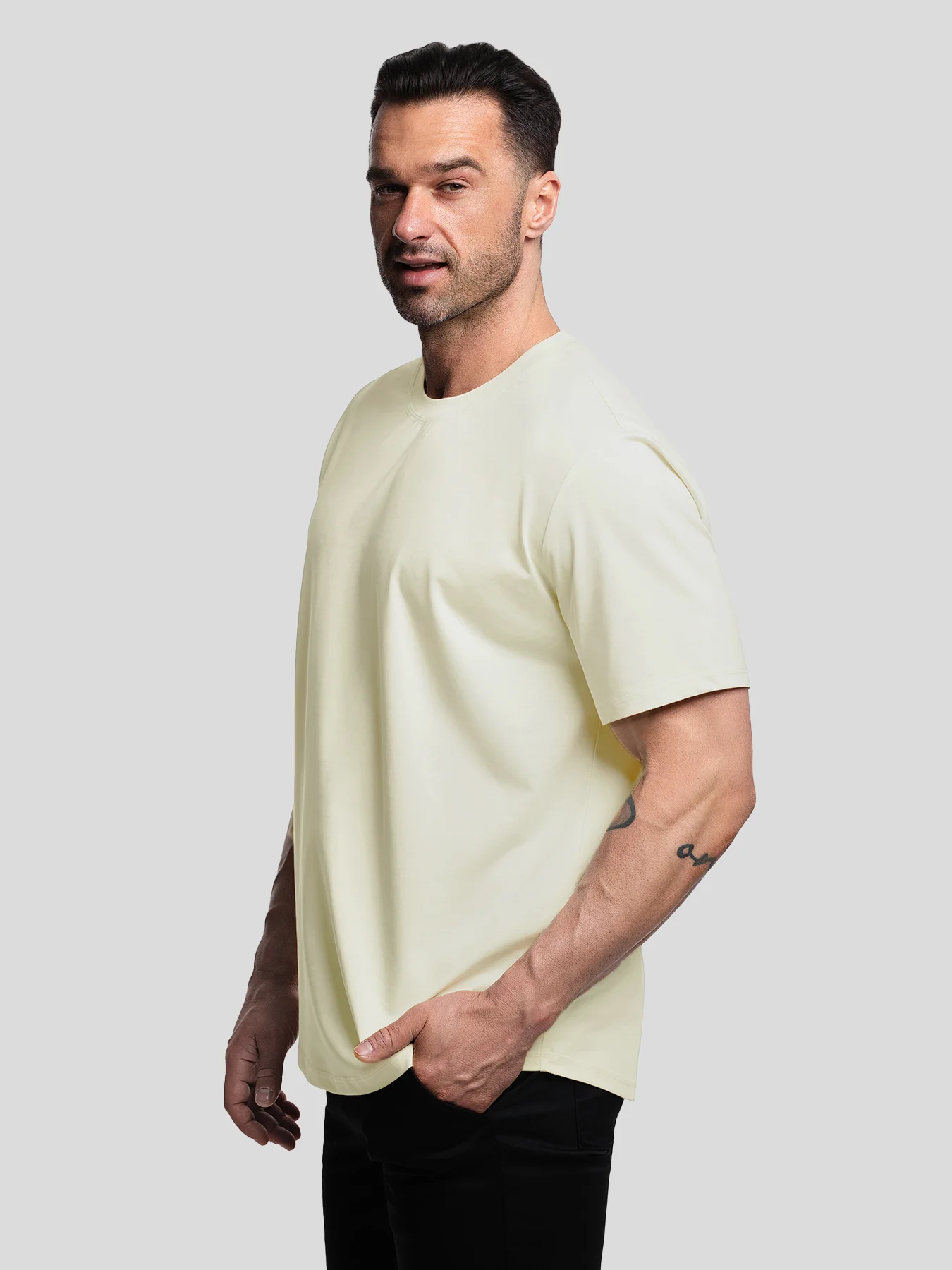 StayCool 2.0 Classic Fit Curve-Hem Tee - Image 70