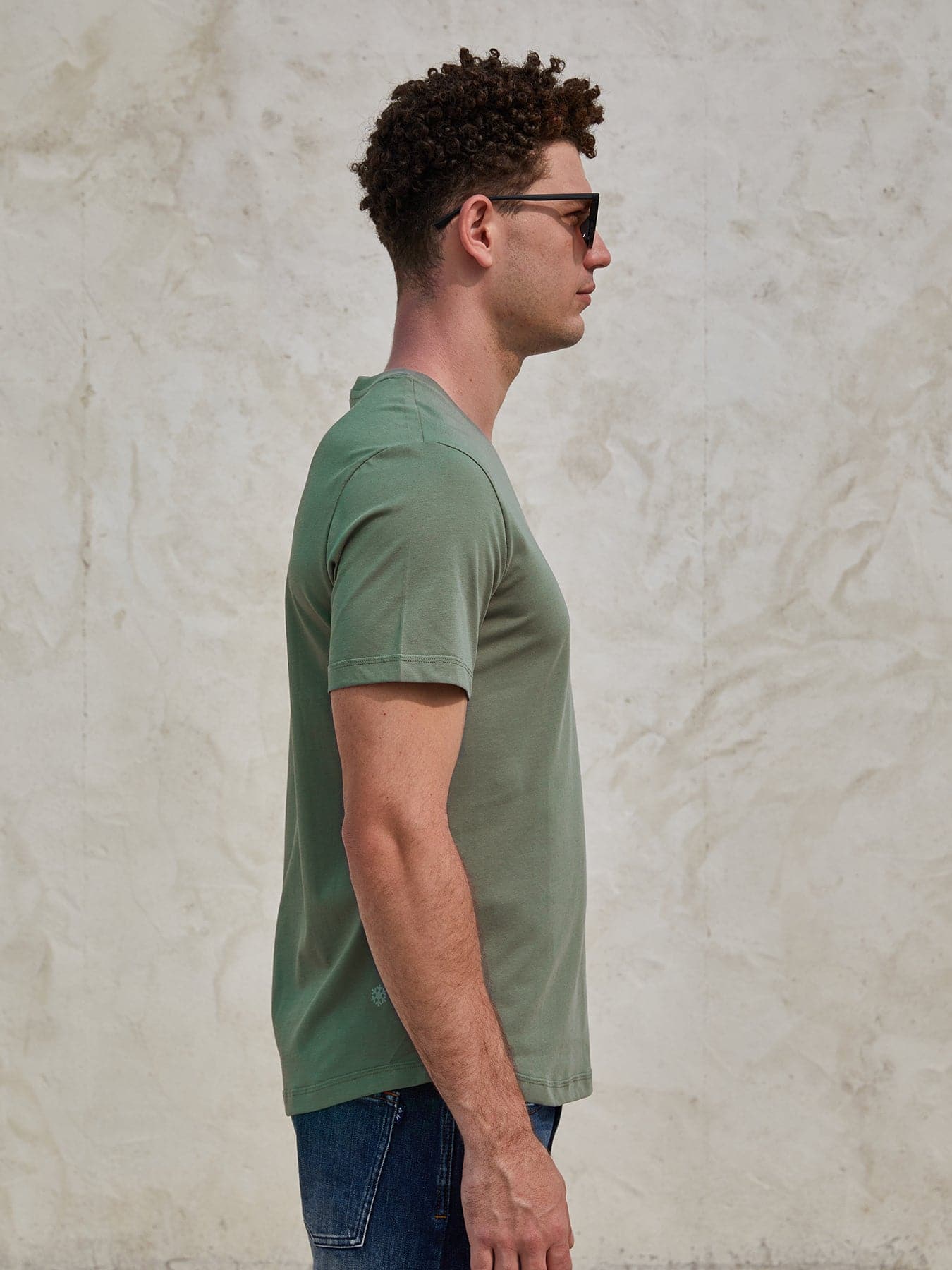 StayCool 2.0 Curve-Hem Tee: Slim-Fit - Image 10