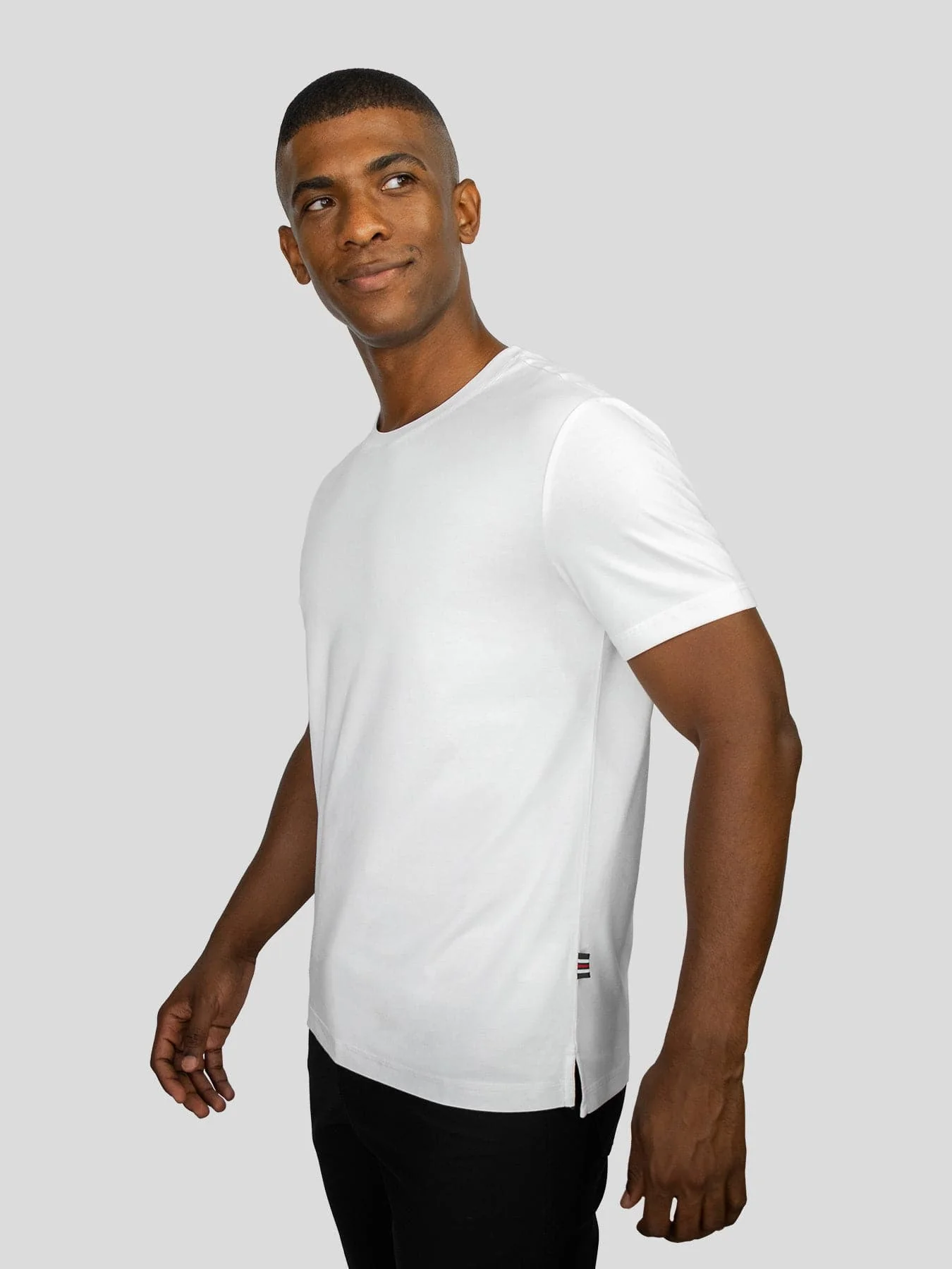 StayCool 2.0 Slim Fit Split-Hem Tee - Image 10