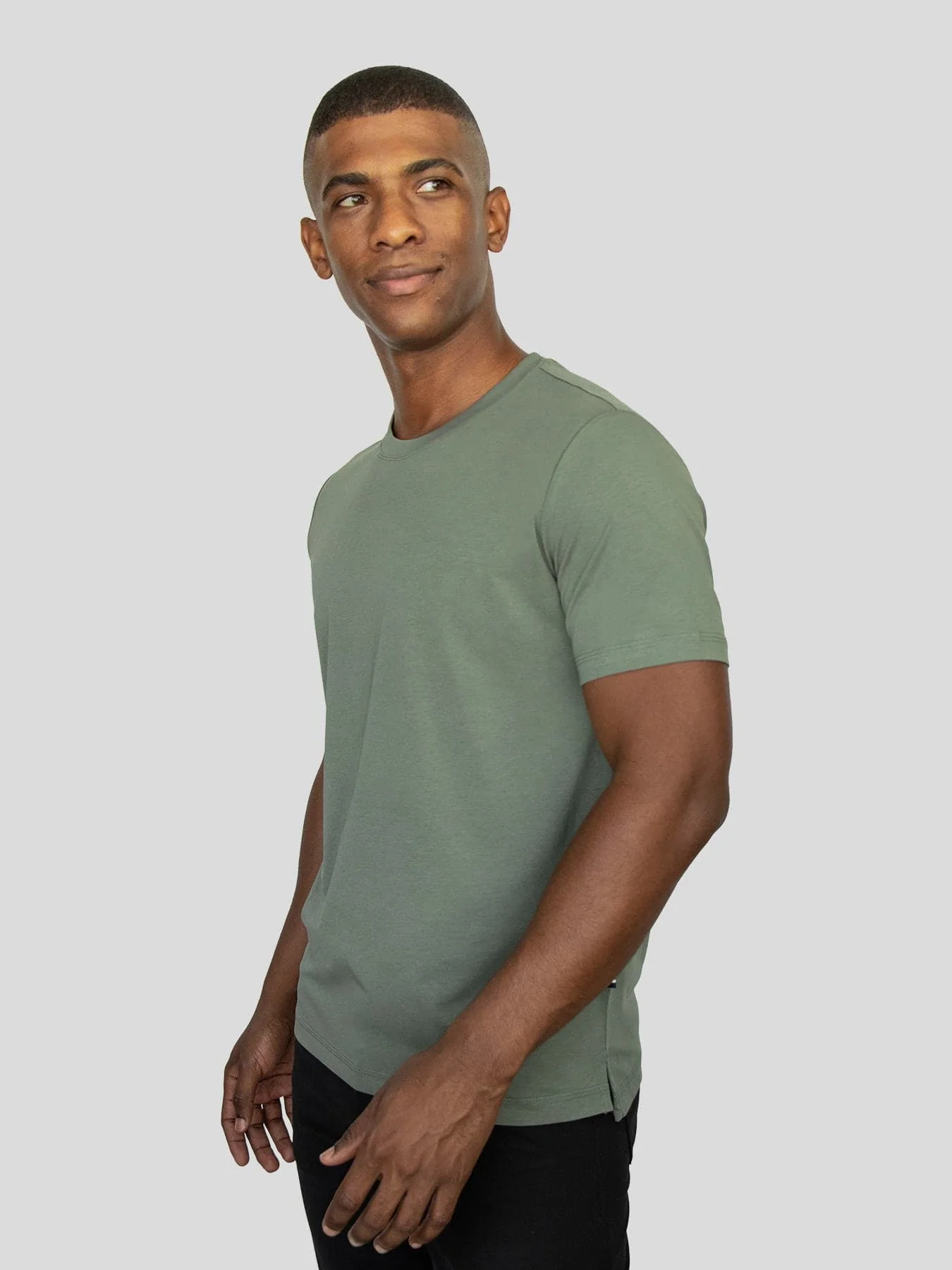 StayCool 2.0 Slim Fit Split-Hem Tee - Image 17