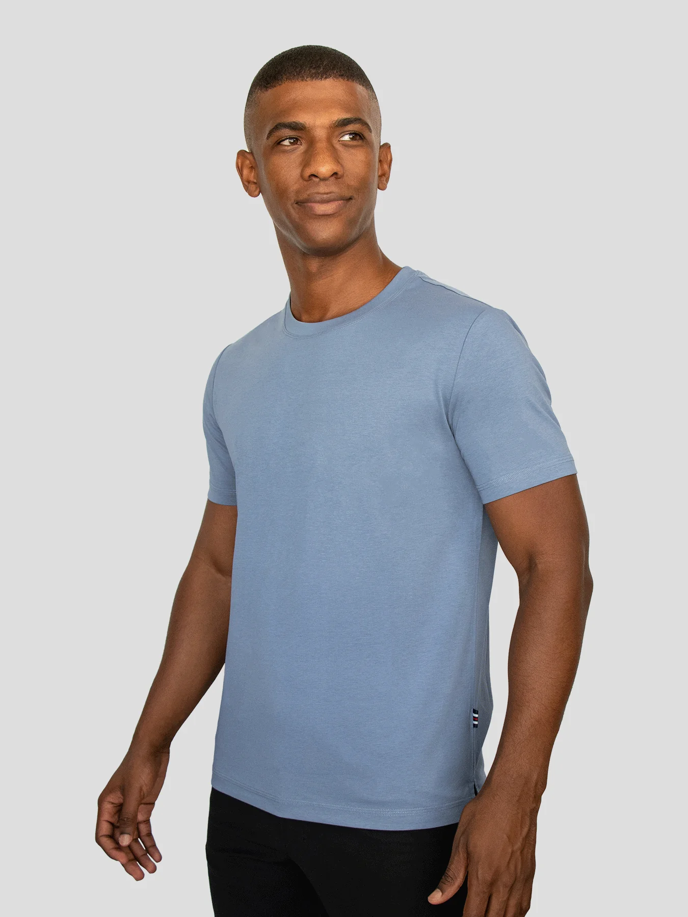 StayCool 2.0 Slim Fit Split-Hem Tee - Image 24