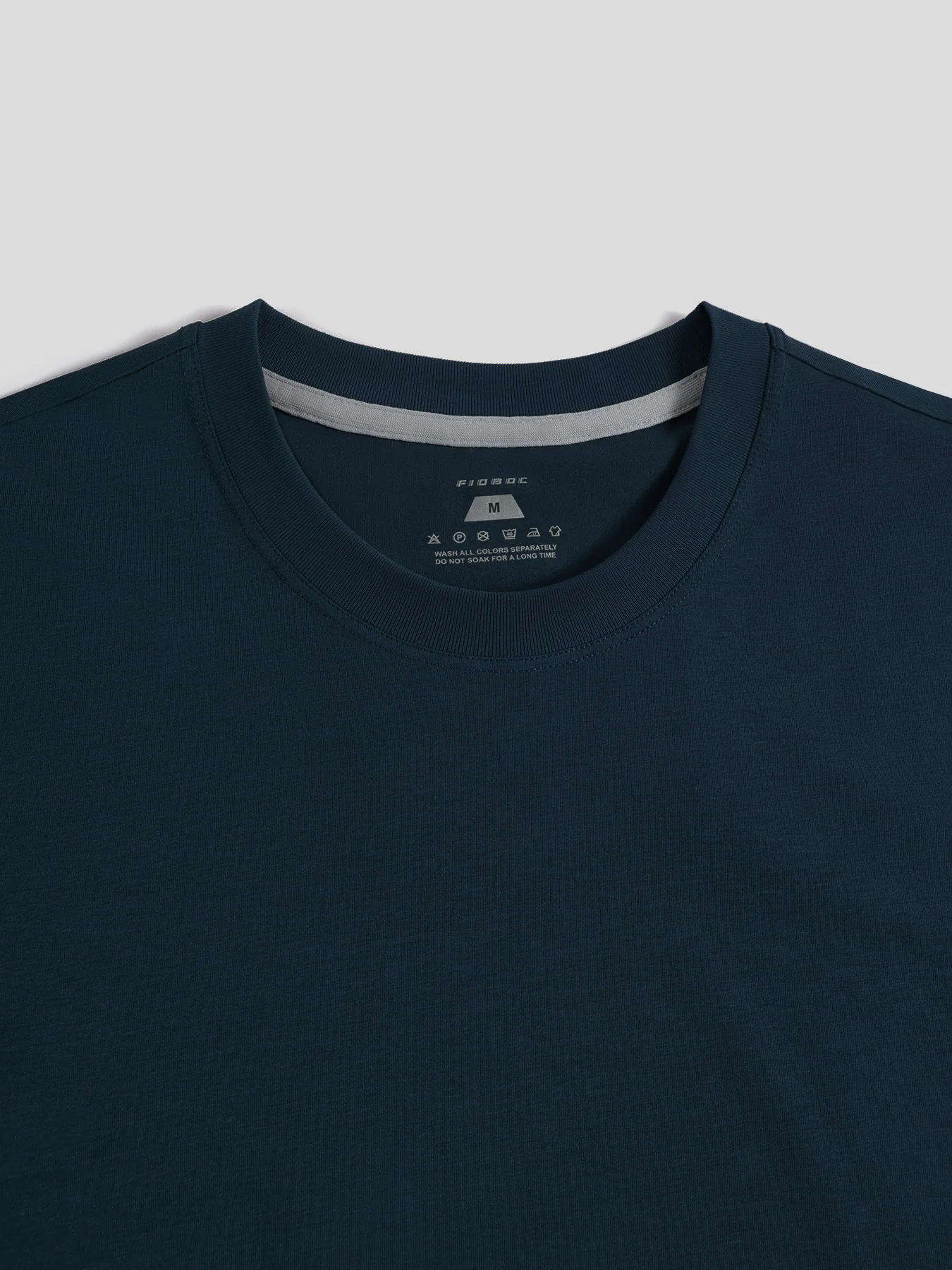 StayCool 2.0 Slim Fit Split-Hem Tee - Image 43