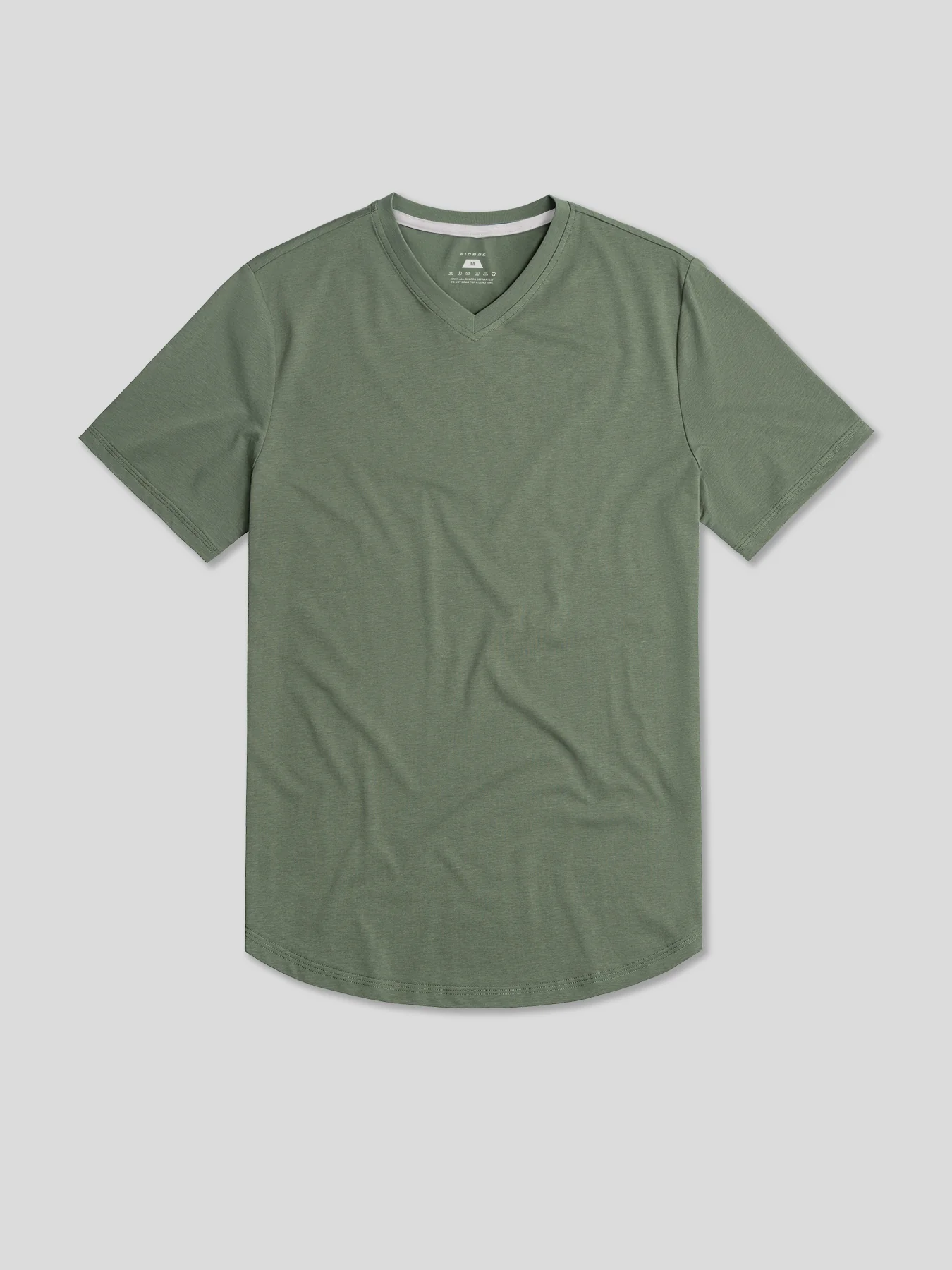 StayCool 2.0 V-neck Curve-Hem Tee: Slim Fit - Image 30