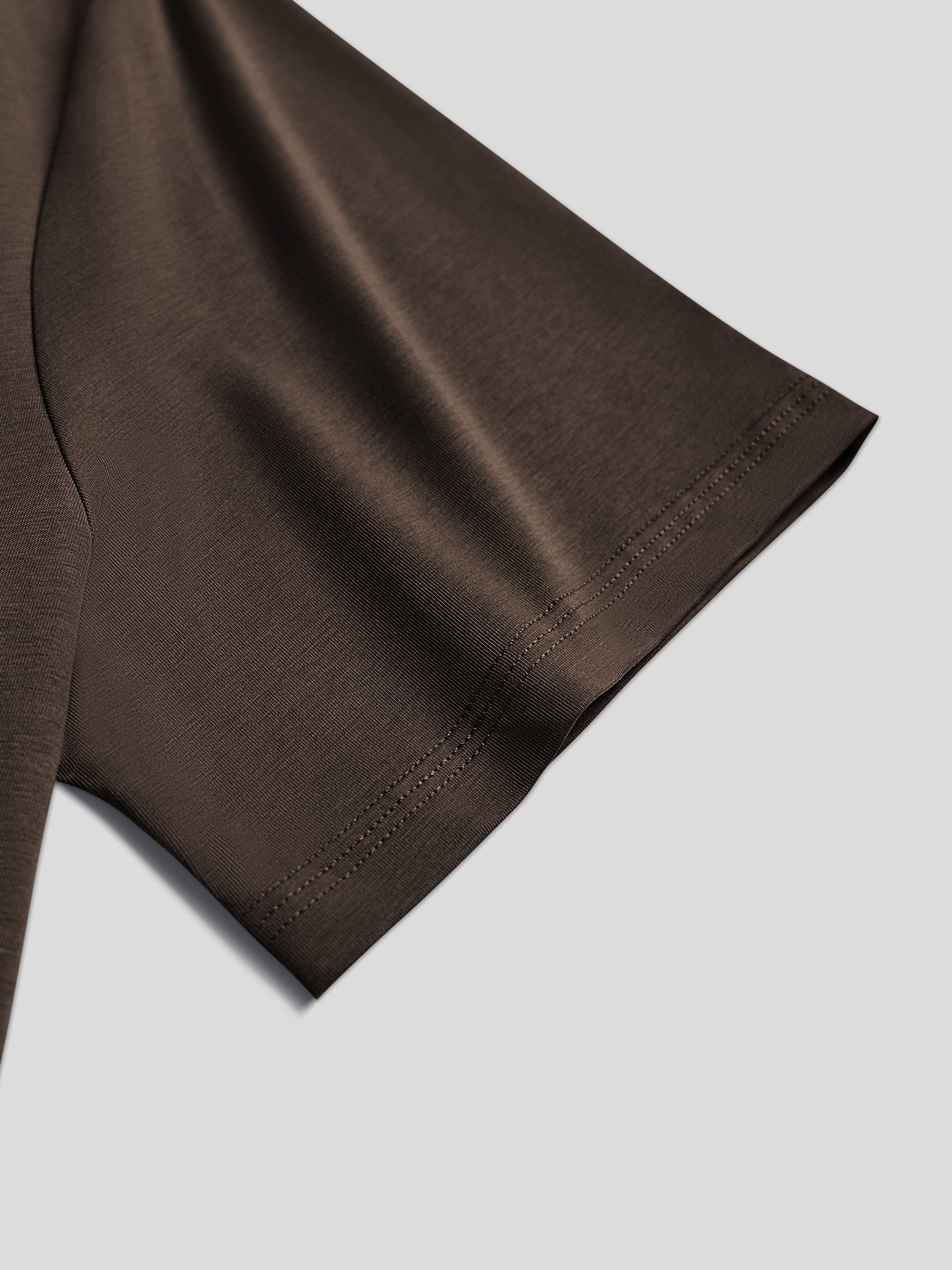 StayCool 2.0 V-neck Curve-Hem Tee: Slim Fit - Image 44