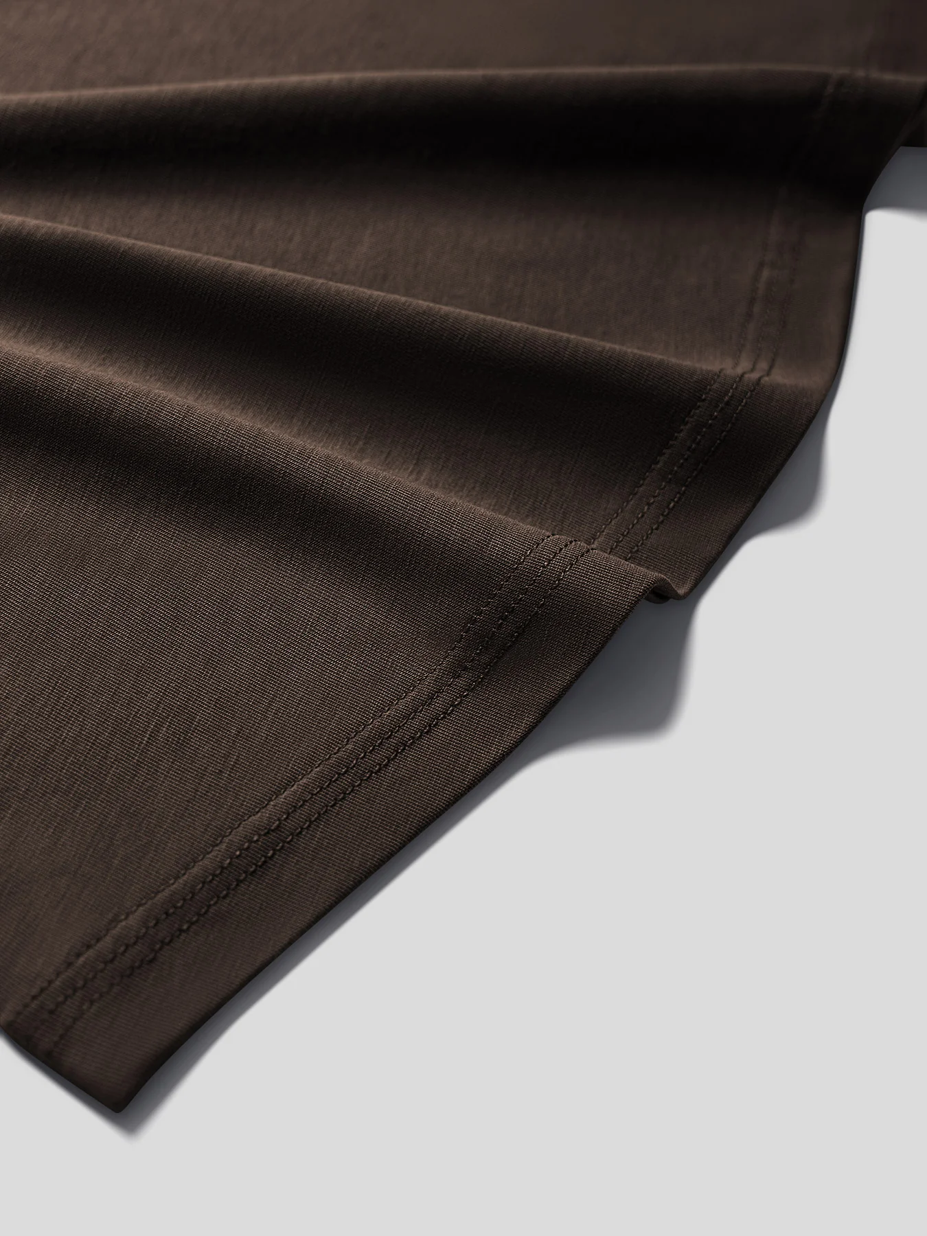 StayCool 2.0 V-neck Curve-Hem Tee: Slim Fit - Image 45