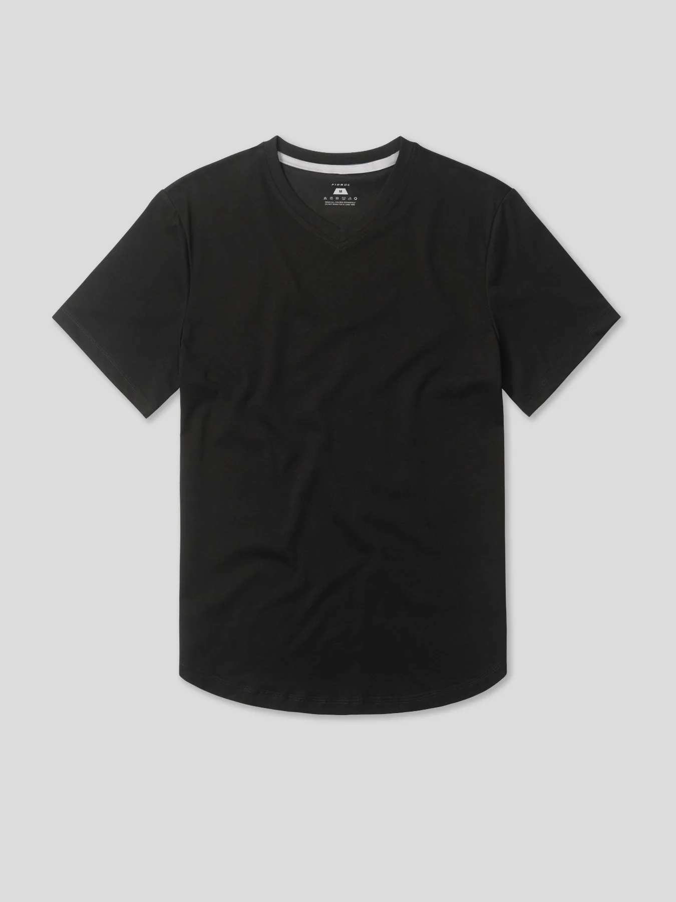 StayCool 2.0 V-neck Curve-Hem Tee: Slim Fit - Image 5