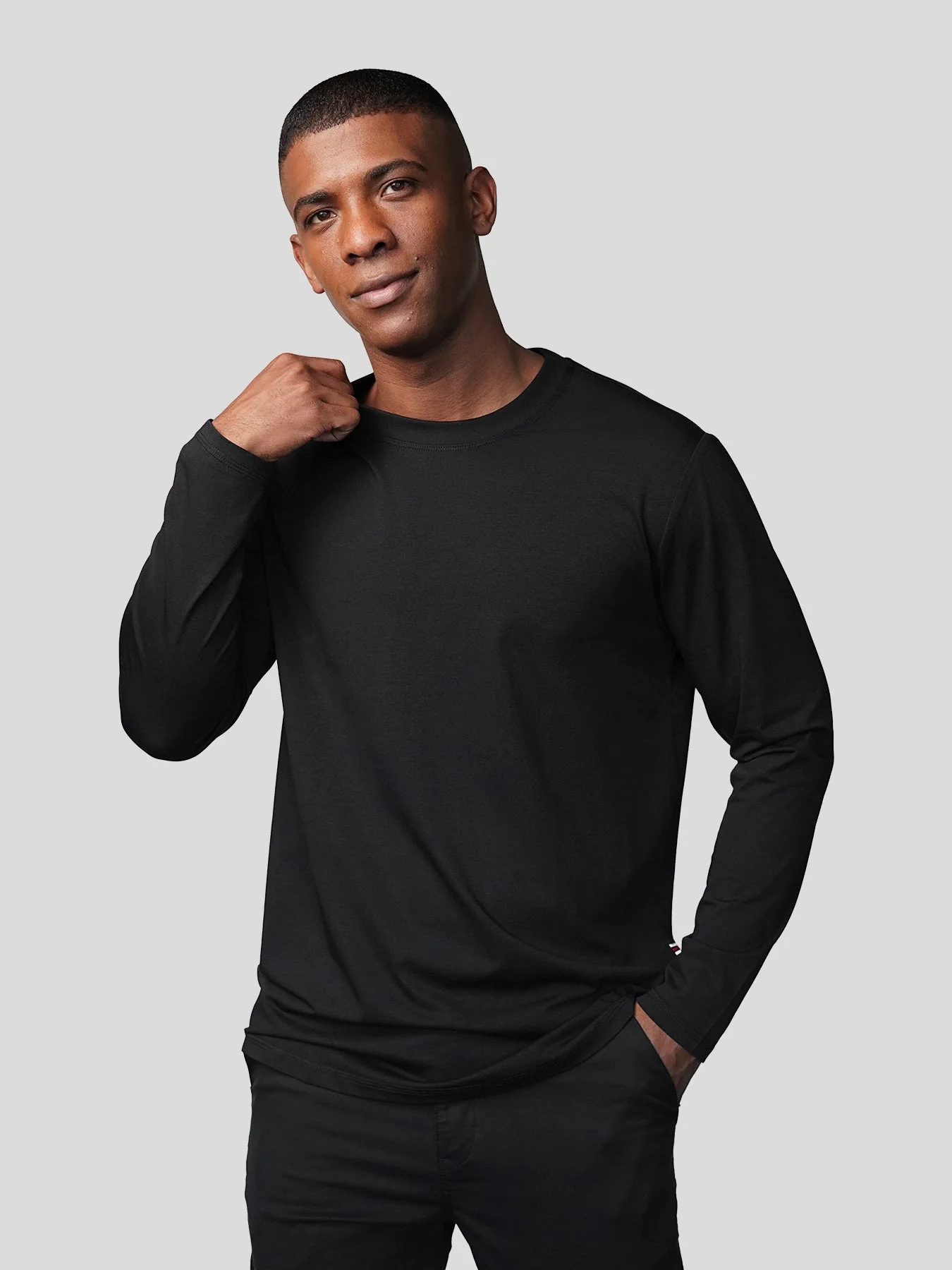 StaySmooth Long Sleeve Curve Hem Tee:Classic Fit - Image 10