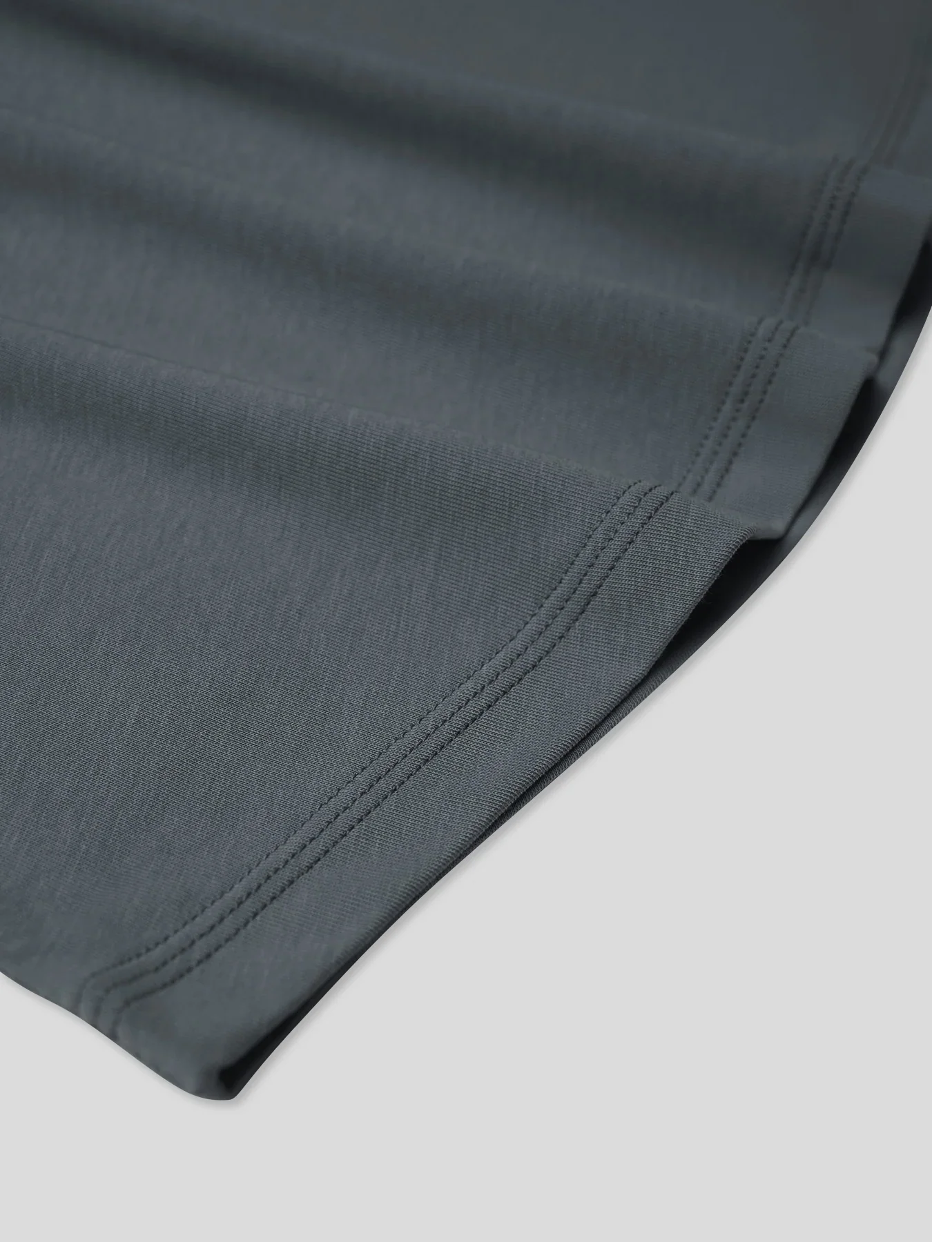 StaySmooth Long Sleeve Curve Hem Tee:Classic Fit - Image 22