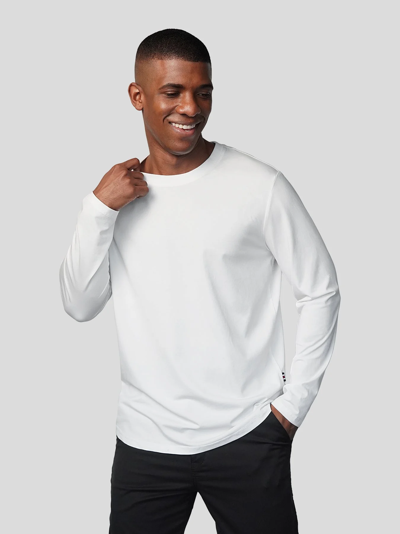 StaySmooth Long Sleeve Curve Hem Tee:Classic Fit - Image 23
