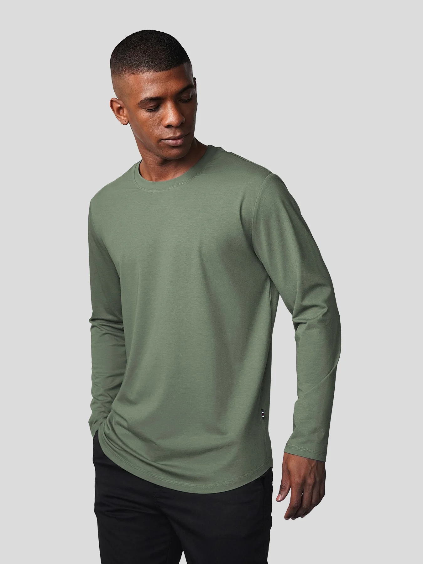 StaySmooth Long Sleeve Curve Hem Tee:Classic Fit - Image 32