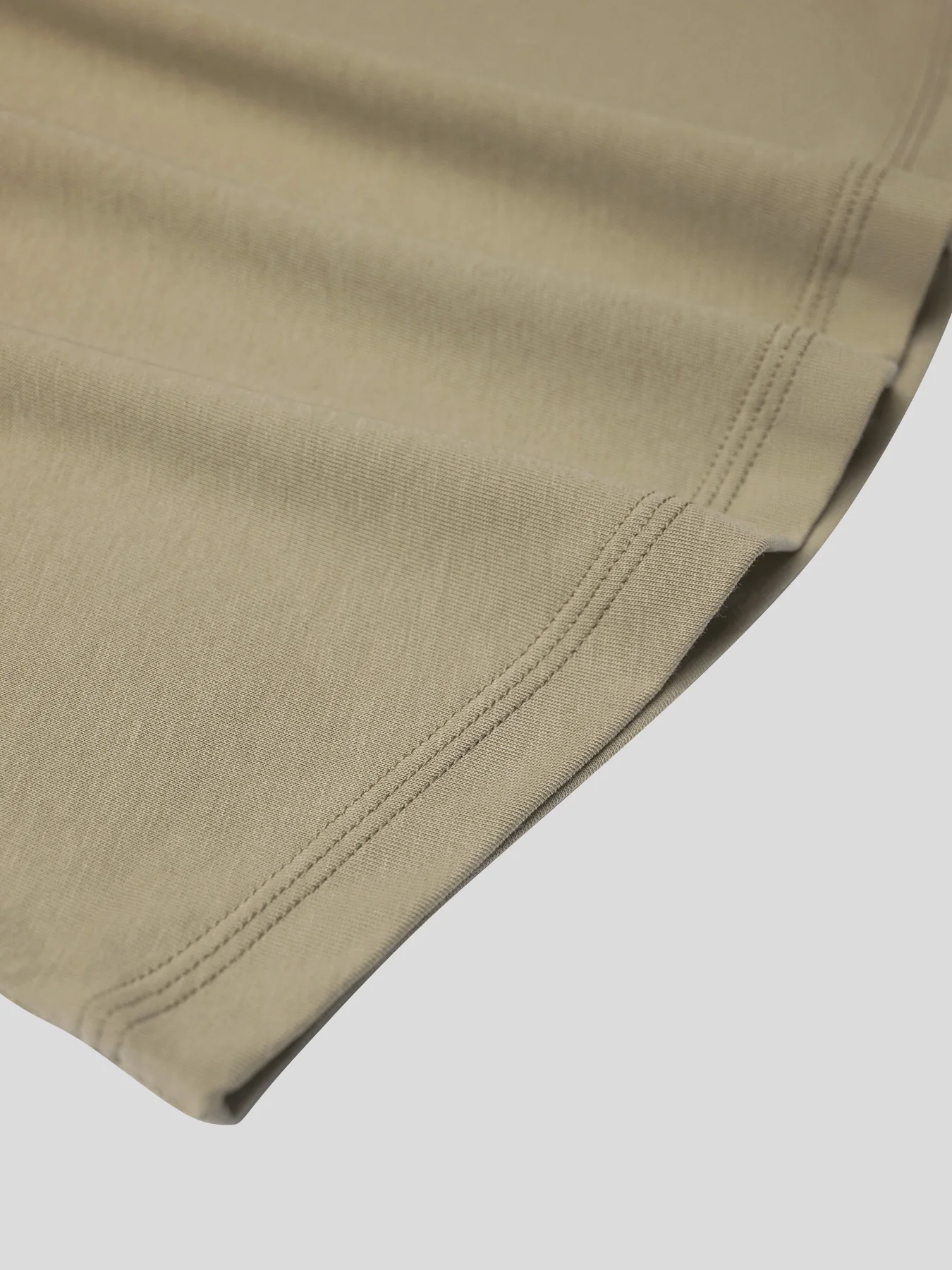 StaySmooth Long Sleeve Curve Hem Tee:Classic Fit - Image 84