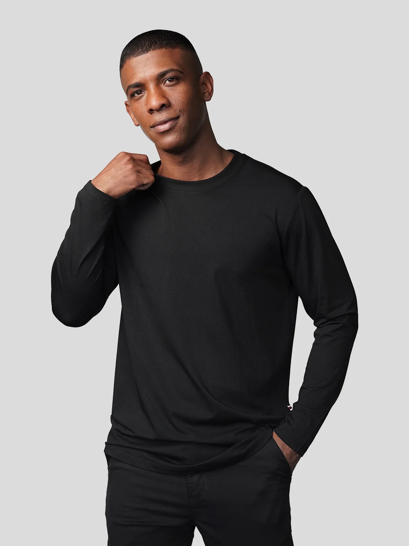 StaySmooth Long Sleeve Curve Hem Tee:Classic Fit - Image 11
