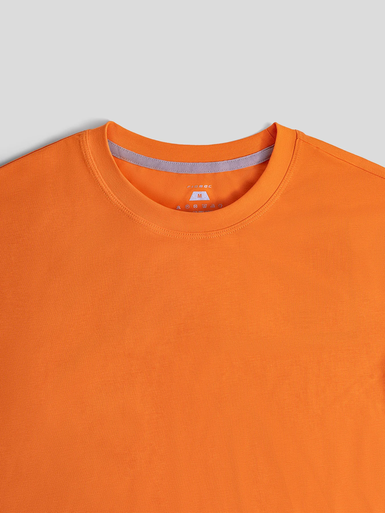 StaySmooth Long Sleeve Curve Hem Tee:Classic Fit - Image 119