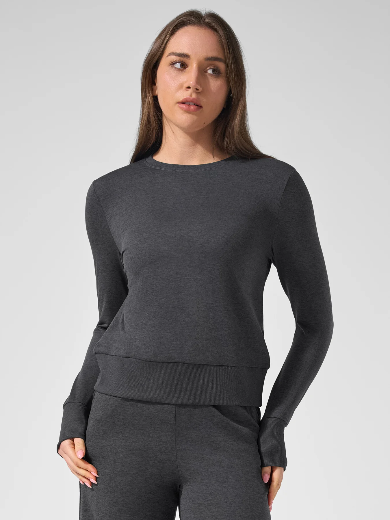 Velou Long Sleeve Crew Tee - Image 16