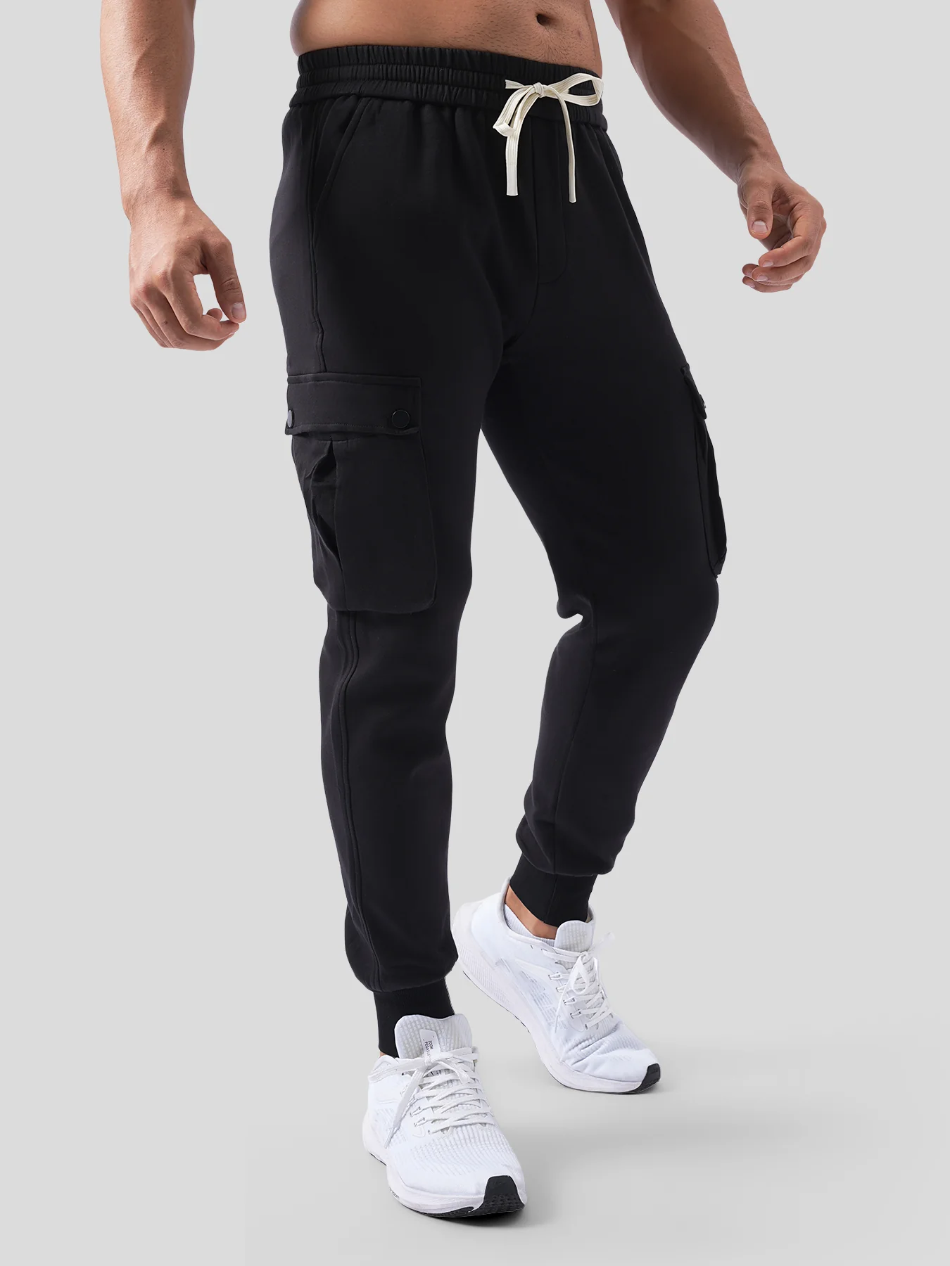 Weekend Performance Cargo Pocket Jogger - Image 9